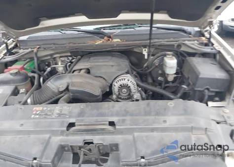 2013 Chevrolet Tahoe C1500 Lt z USA, uszkodzony, nr VIN 1GNSCBE02DR178697